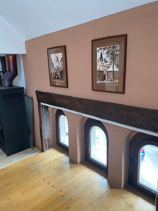 Rose'S Oldtown Apartment Brašov Exteriér fotografie